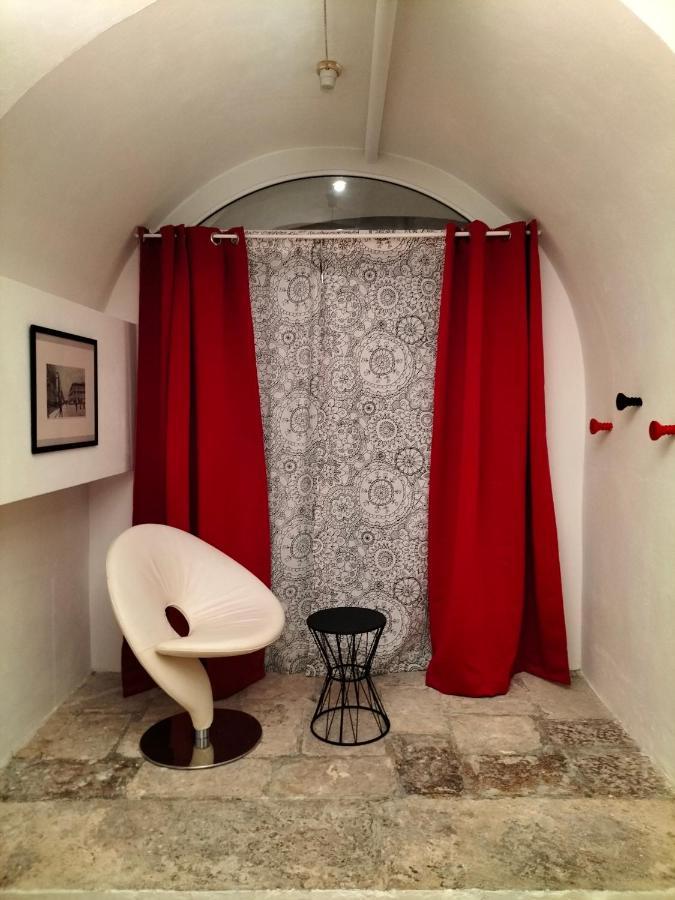 Antica Dimora Lombardi 2 Apartment Bari Ngoại thất bức ảnh